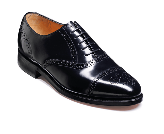 English shoe company shop